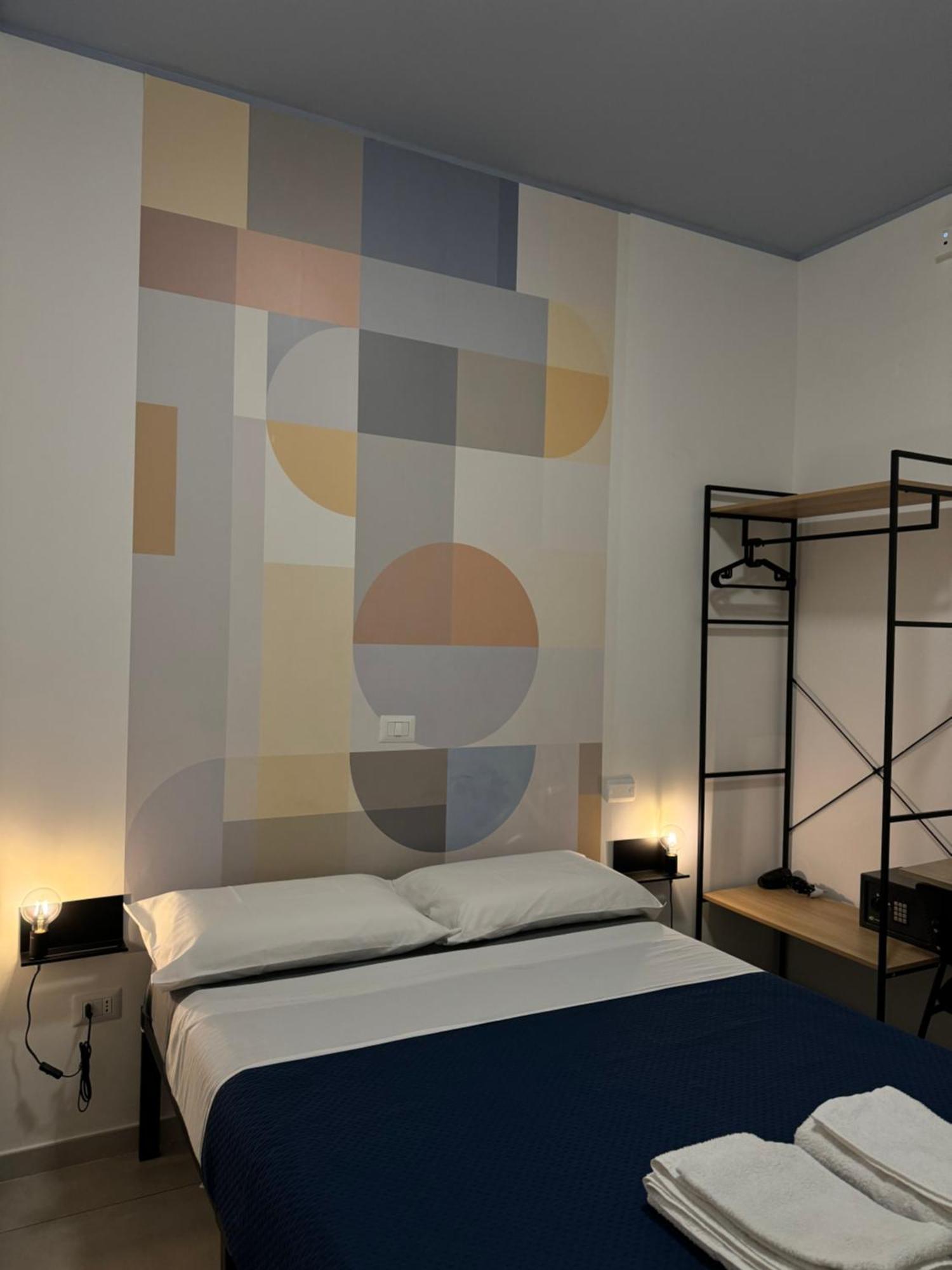 Sleep Inn Toledo - Self Check-In Neapel Exteriör bild